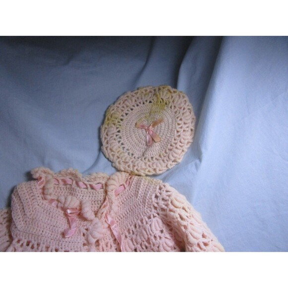 Vintage Pink Crocheted Baby  Outfit-Sweater-Booties-Beret/Handmade - Picture 5 of 5